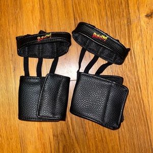 Ronda Rousey Fighting Gloves